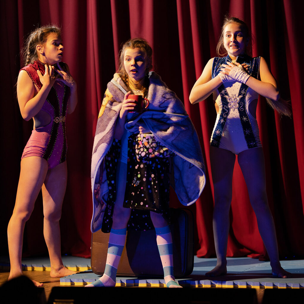 Performing arts club for children